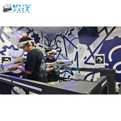 بناء الفريق 8 لاعبين VR Arena Free Roam VR Escape Room في الحفلة