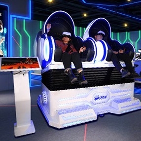 كرسي الواقع الافتراضي بمقعدين 9D Simulator 2.5KW VR Movie Cinema مع إضاءة رائعة